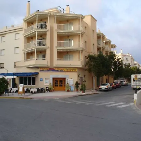 Andalucia Edificio Cantares